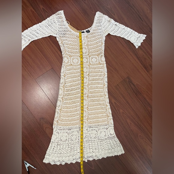 Moda international crochet maxi dress with nude under dress size small - Picture 6 of 6